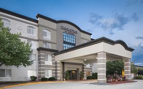 Doubletree Des Moines Airport Hotel